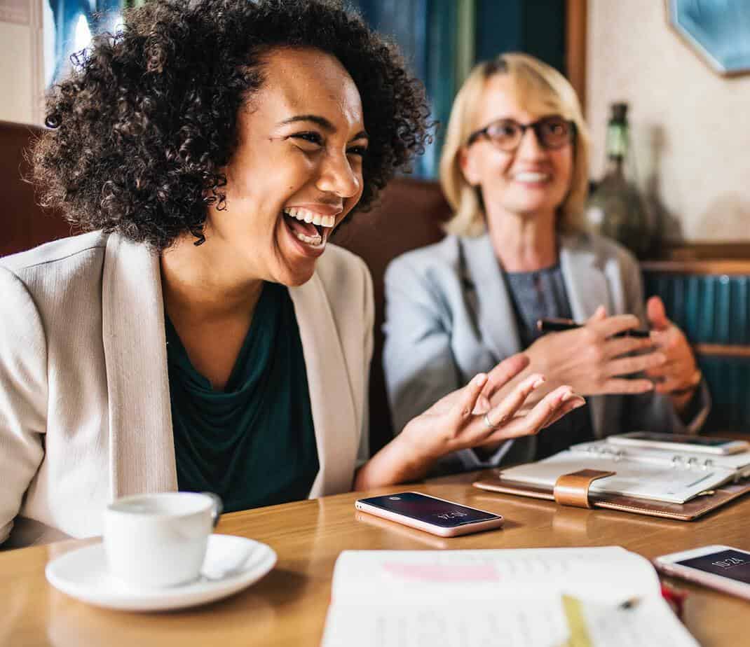 Lachen op de werkvloer is gezond - de 7 redenen waarom - Paola Pisu